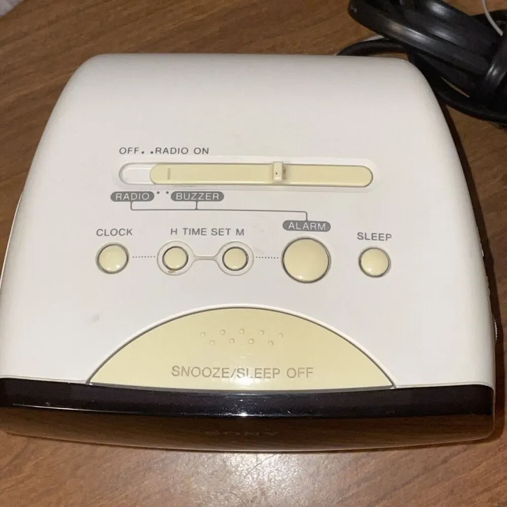Sony Dream Machine ICF-C111 AM FM Alarm Clock Radio White Snooze Tested